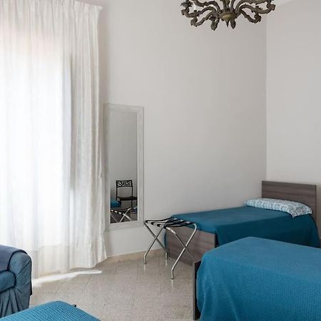 La Casa Di Artemide***** Apartman Szirakúza Kültér fotó